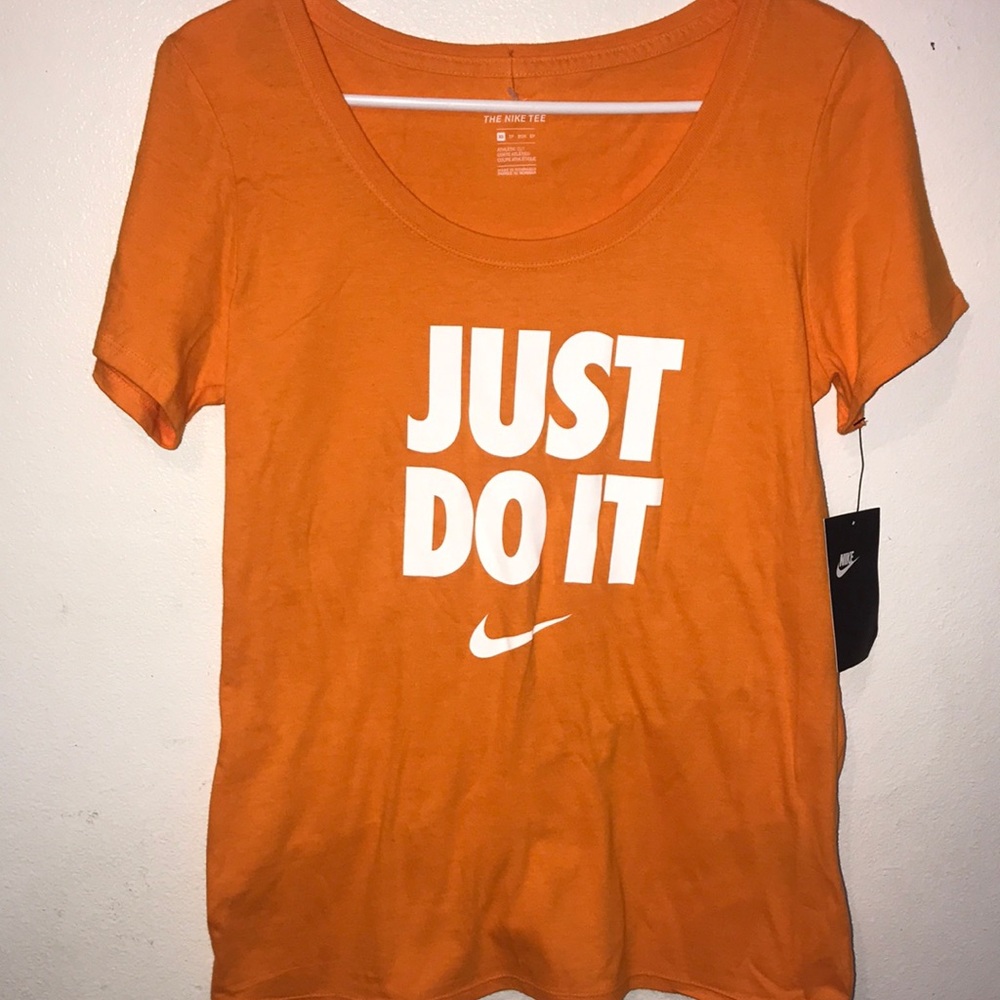 Nike Women T-shirt